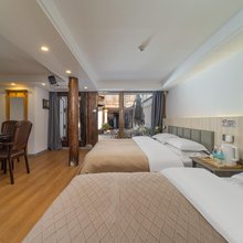 丽江浮光舒院客栈(丽江古城四方街店)
