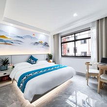 西苑客栈(张家界高铁西站店)