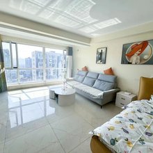 棒棒糖主题公寓(步阳国际文富路地铁站店)