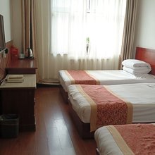 秦峰宾馆(中心医院东巷店)