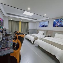 山水电竞公寓(南康城市商业中心店)