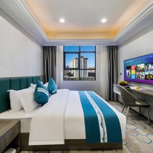 麦思德酒店(宜昌CBD购物中心解放路步行街店)