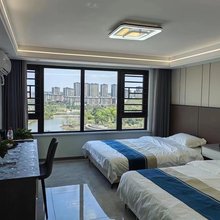 永川静君民宿(爱情广场店)