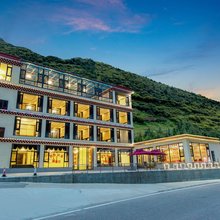 鑫悦.山野逸境星空民宿(康定中谷村店)
