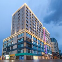 璞美公寓(鄂尔多斯中心医院购物中心店)