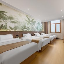 悦庭楠舍酒店(保定理工学院店)
