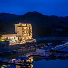 千岛玲珑·红叶湾民宿(千岛湖店)