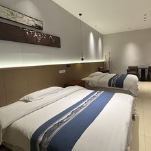 李庄镇凯旋酒店