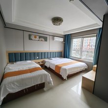 建平海月宾馆
