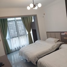 百里杜鹃景区豪俪宾馆