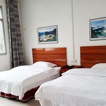 东兰东风宾馆