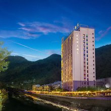 云龙玉龙湾大酒店