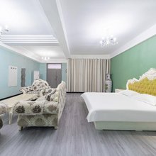 卡特创意酒店(市政府嵩山北路店)