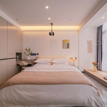 周至县青城民宿(工业路分店)