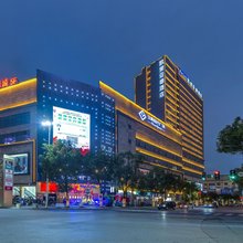 凯里亚德酒店(嘉禾生源时代广场店)