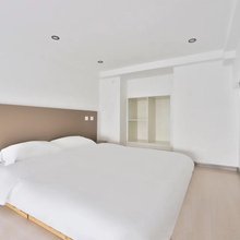 亿家民宿(长春红旗街这有山店)
