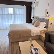 勤寓连锁公寓(万科大厦店)