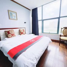 俪濠酒店(横泾农贸市场店)