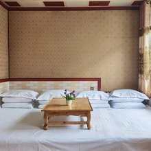 夏河三人行农家乐