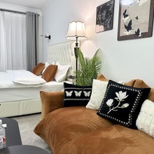 密斯万象连锁公寓(丽江道地铁站店)