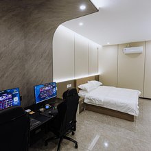 乐旗电竞酒店(密山店)