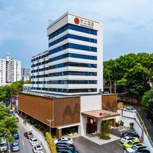 府上酒店(郴州兴隆步行街裕后街店)