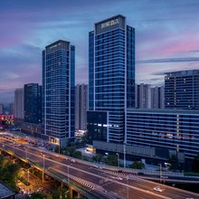 泉耀酒店(济南山东国际会展中心段店地铁站店)