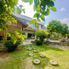 兴义憩养康养度假民宿庭院