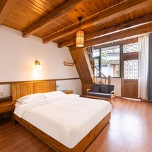 静雅阁客栈(西递景区店)
