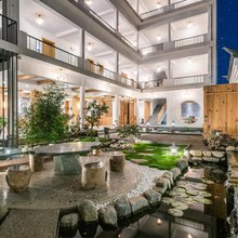 栖夏驿站(大理站洱海公园店)