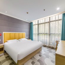 歌多酒店(杭州下沙浙江工商大学云水地铁站店)