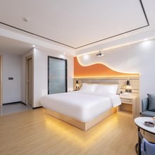 海悦美宿(南澳岛航运前江湾沙滩店)