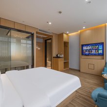 睿亚酒店(枫园地铁站店)