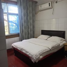 铁路家庭宾馆