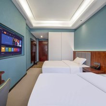 阿依乐假日酒店(伊宁火车站店)