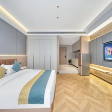 芸衫·ins雅居(诸暨华东珠宝城店)