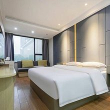 武汉诚无界美宿酒店(华中师范大学南门店)