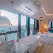 黑胶碟设计师艺术民宿(兰州中心省妇幼店)
