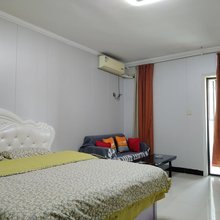 比家馨时尚民宿(郑州升龙广场店)