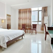 华亮酒店(东莞企石振华路店)