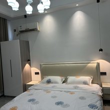 栖岸民宿(湖北美术学院藏龙岛校区店)