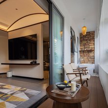 屈乡雅筑·Design 城市微度假美宿(屈原故里店)
