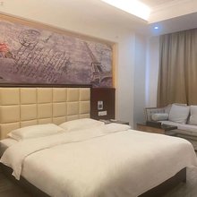 苍龙酒店(贺州灵峰广场店)