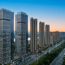 精通101酒店(南宁万达茂店)