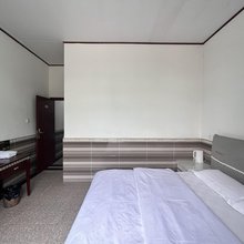 双流鸿运旅馆
