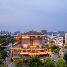 魏风酒店(许昌曹魏古城胖东来时代广场店)