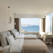 大理简云栖民宿(磻溪洱海S湾生态廊道上段店)
