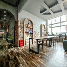 八方来客青旅(昆明老街翠湖公园店)