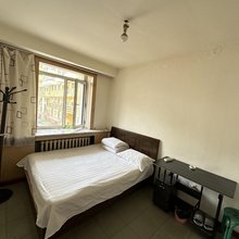 三棵招待所(哈尔滨东站店)