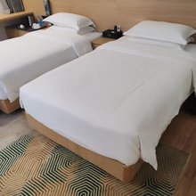 莱西鸿盈翔旅馆